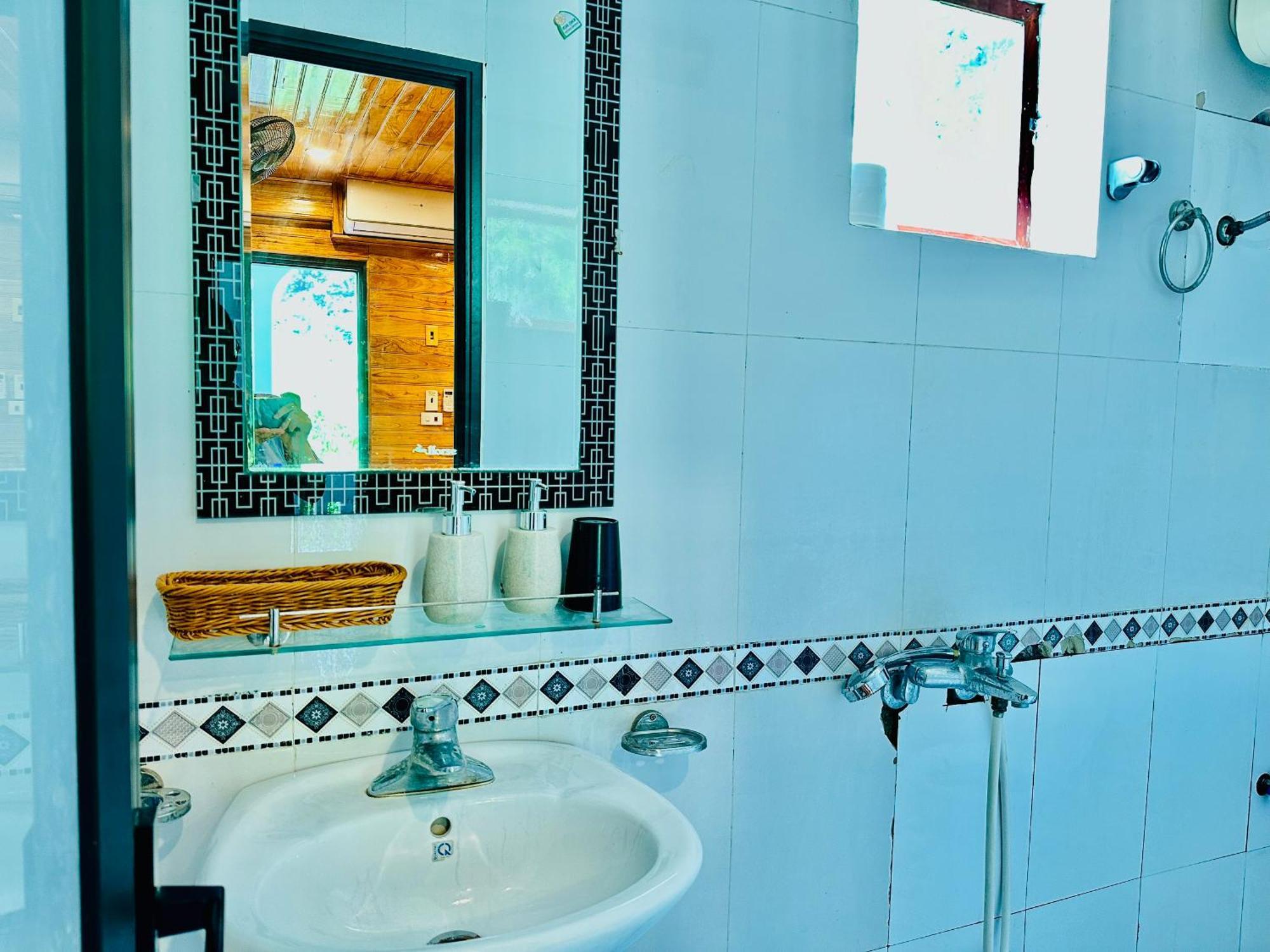 Cao Thach Homestay Ниньбинь Экстерьер фото